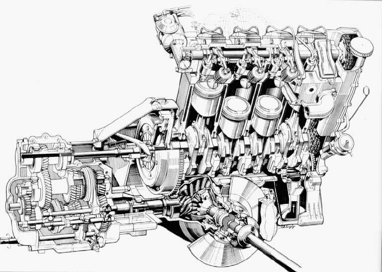 Engine and gearbox of the VW K 70 Note that the front brakes are mounted 